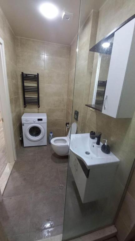 Central Park Apartment Batumi Esterno foto